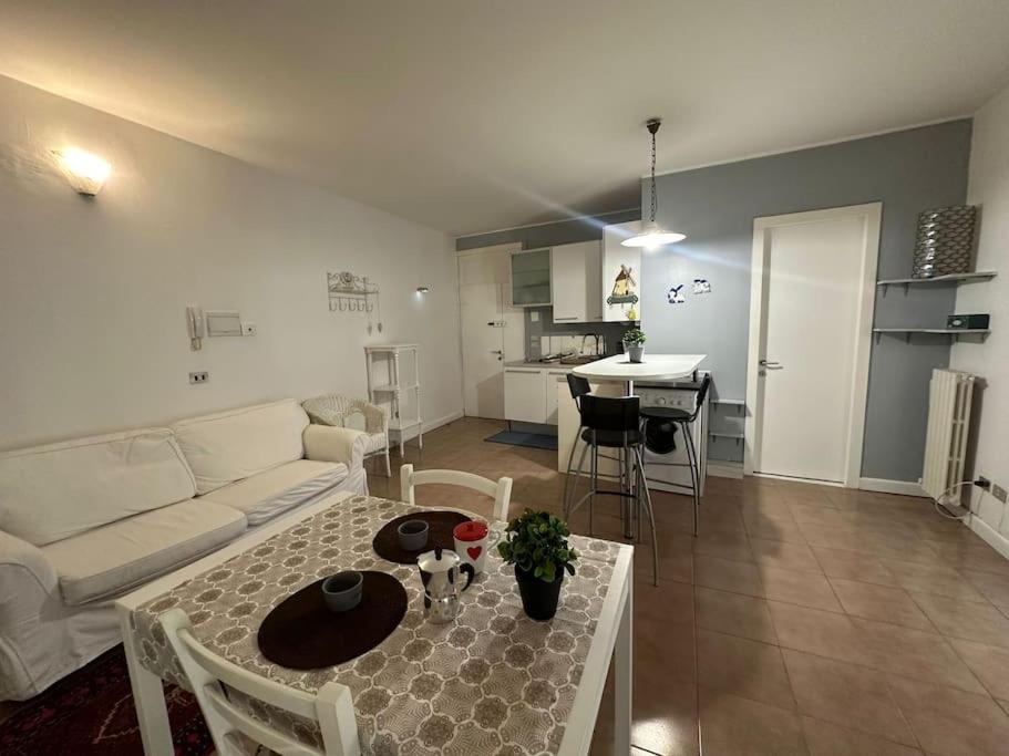 Arena Opera House Apartment เวโรนา ภายนอก รูปภาพ